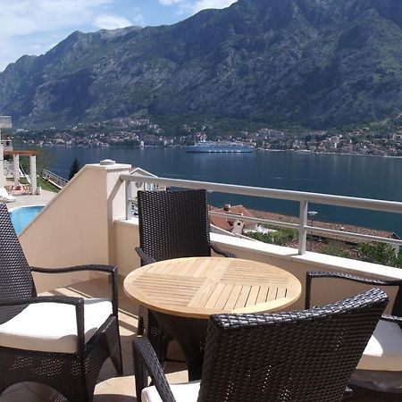 Apartment Fjord Waterfront Котор Экстерьер фото