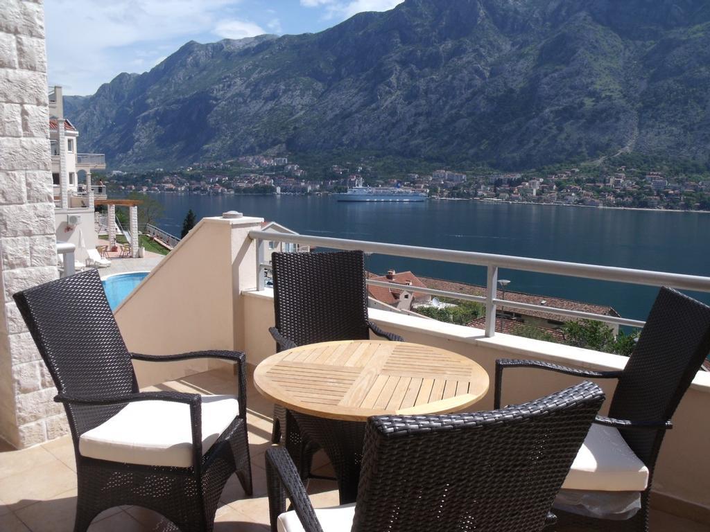 Apartment Fjord Waterfront Котор Экстерьер фото